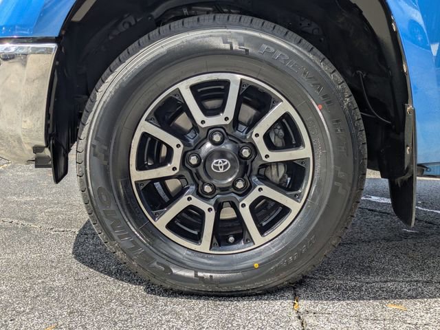 Used 2016 Toyota Tundra SR5 w/ SR5 Upgrade Package image 30