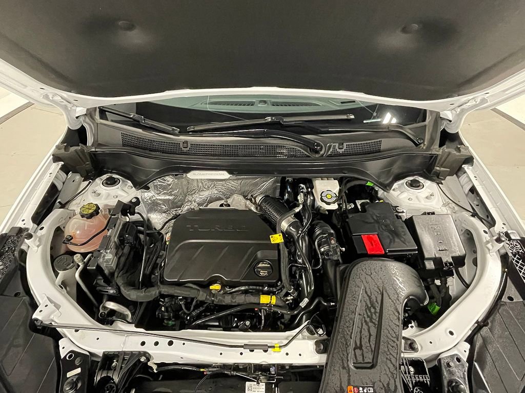 Used 2025 Chevrolet Trax ACTIV image 40