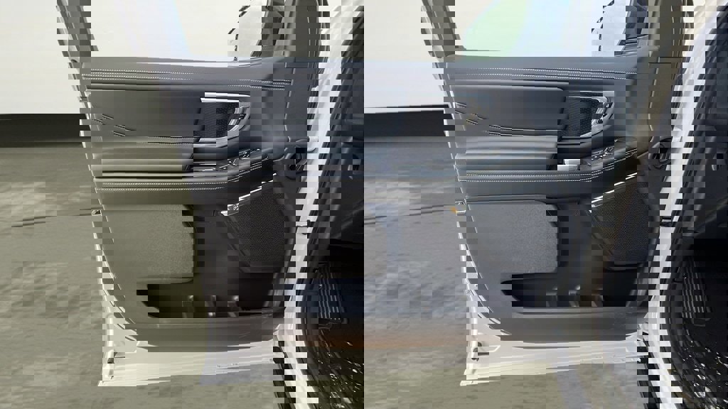 New 2026 Ford Expedition Platinum w/ Stealth Performance Package image 15