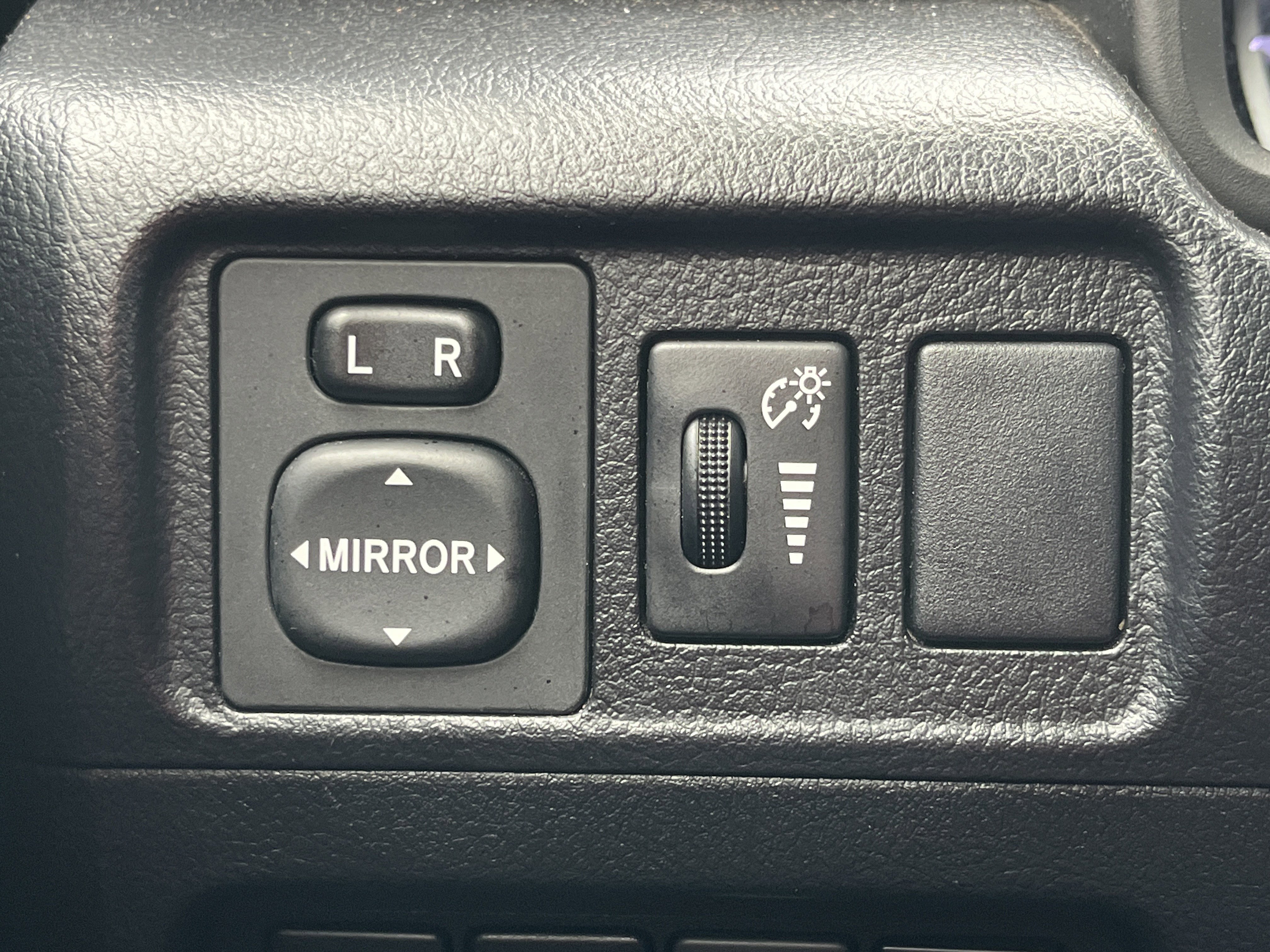 Used 2019 Toyota 4Runner SR5 Premium image 12