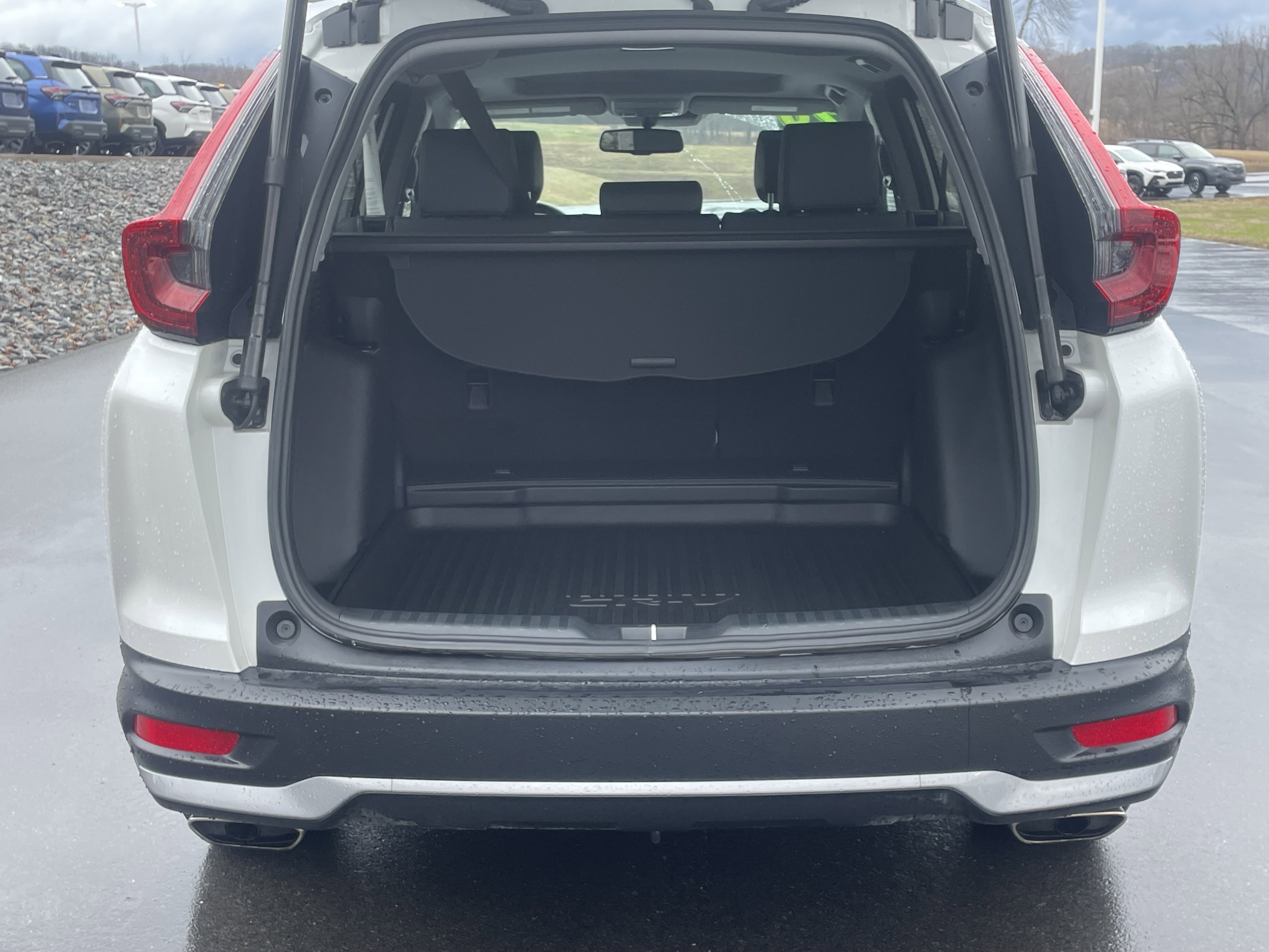 Used 2020 Honda CR-V Touring image 5