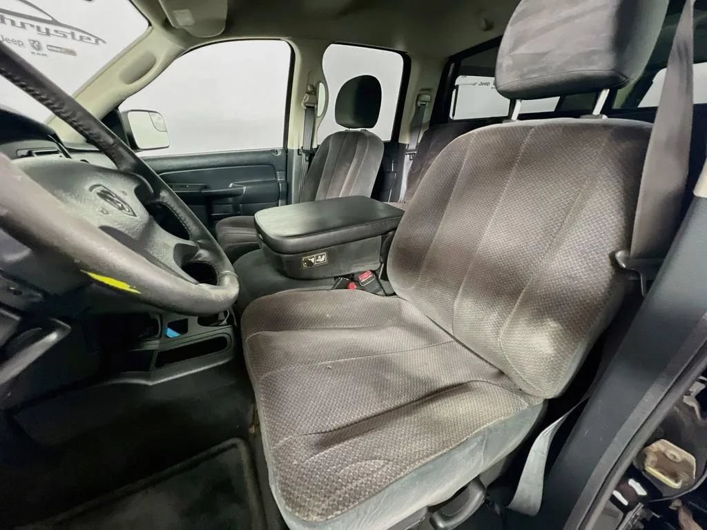 Used 2003 Dodge Ram 3500 Truck ST RWD image 19