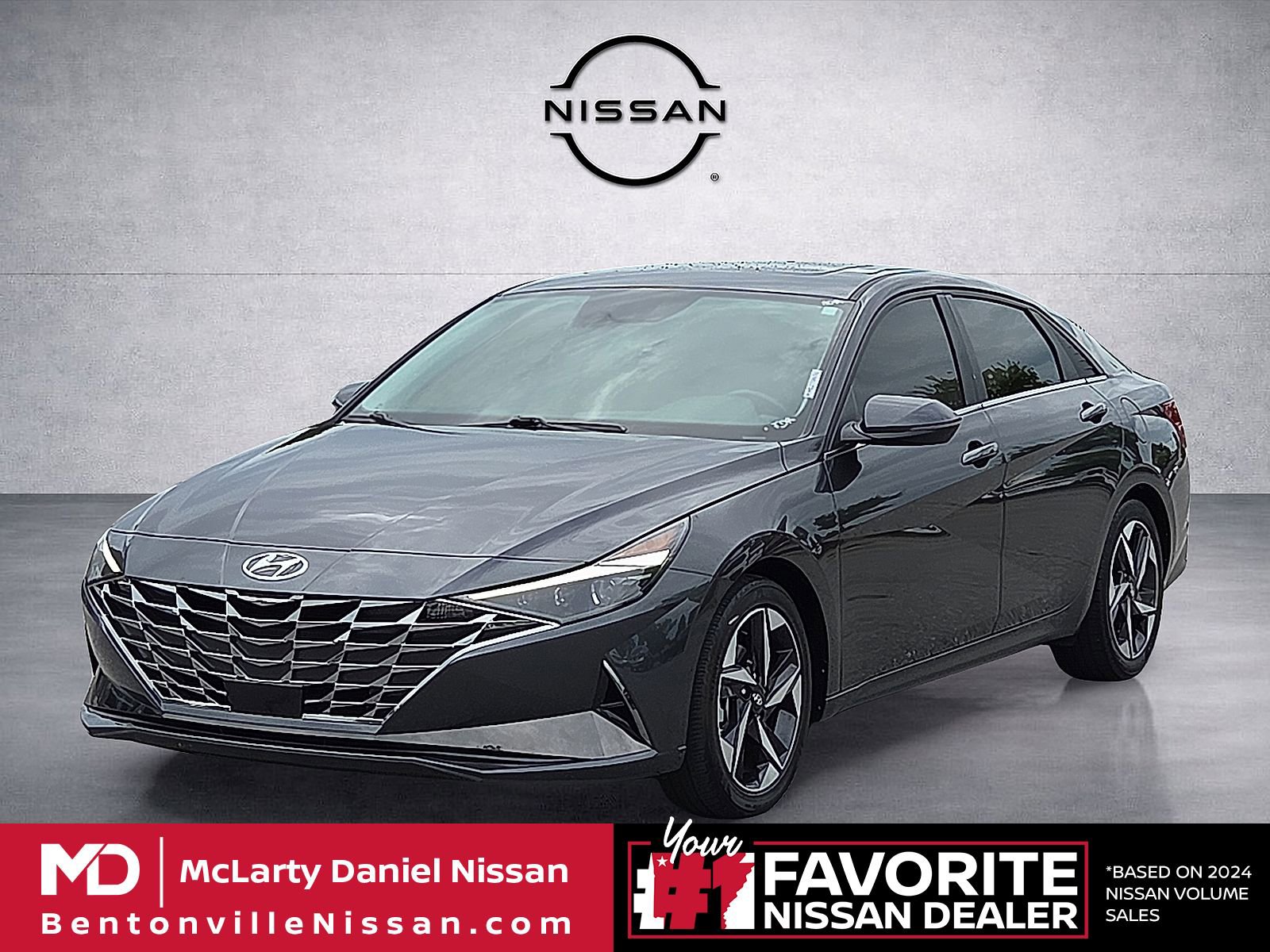 Used 2021 Hyundai Elantra Limited FWD image 2