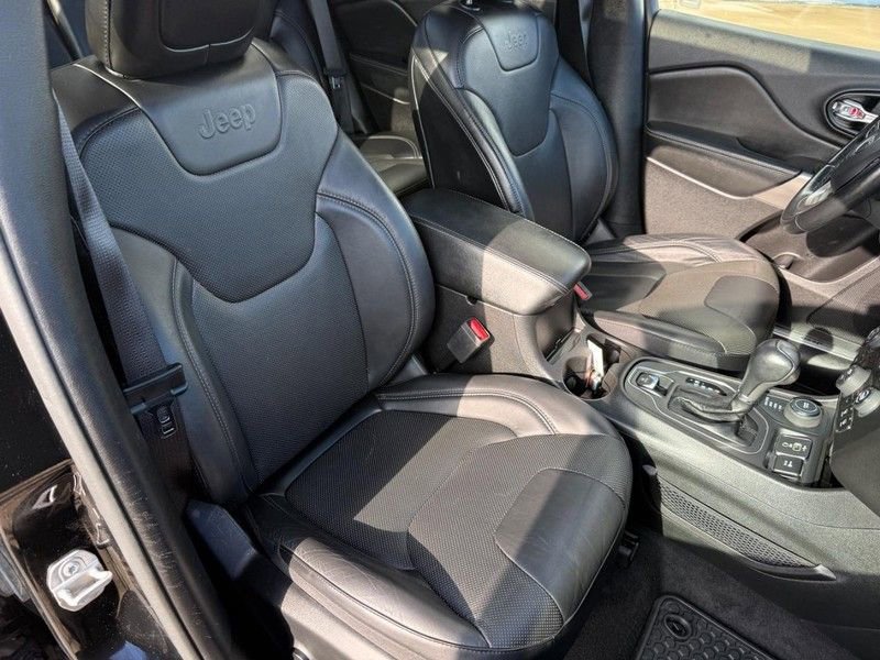 Used 2021 Jeep Cherokee High Altitude image 11