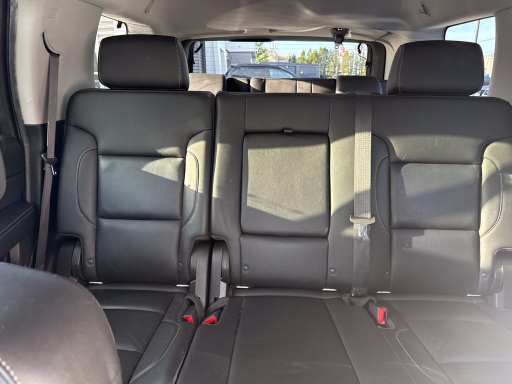 Used 2018 Chevrolet Tahoe LT w/ LT Signature Package AWD/4WD image 16