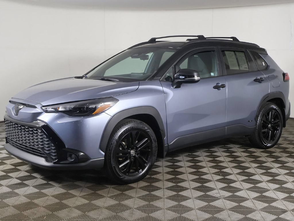 Used 2024 Toyota Corolla Cross AWD Hybrid image 6
