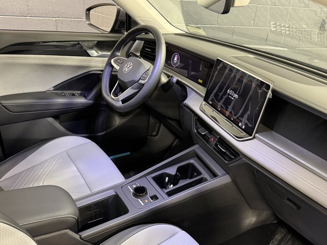 New 2026 Volkswagen Tiguan SE image 13