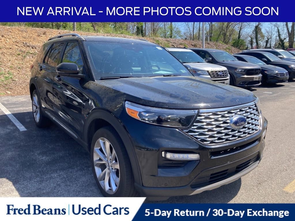 Used 2023 Ford Explorer Platinum w/ Premium Technology Package image 1