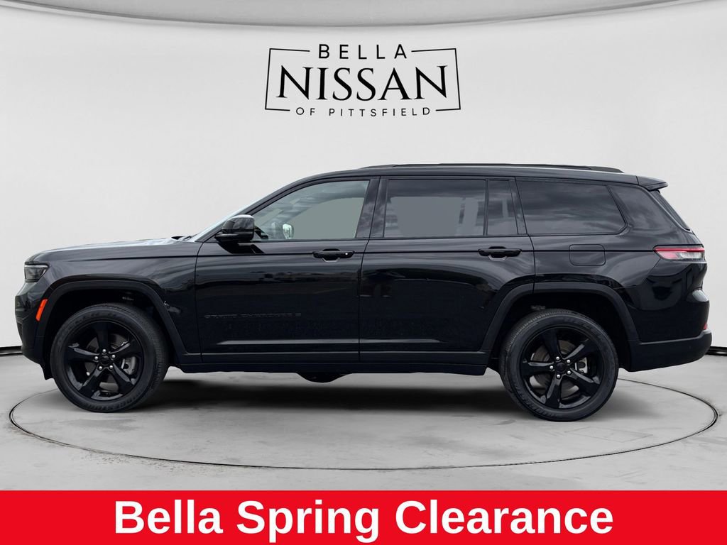 Used 2022 Jeep Grand Cherokee L Laredo AWD/4WD image 2