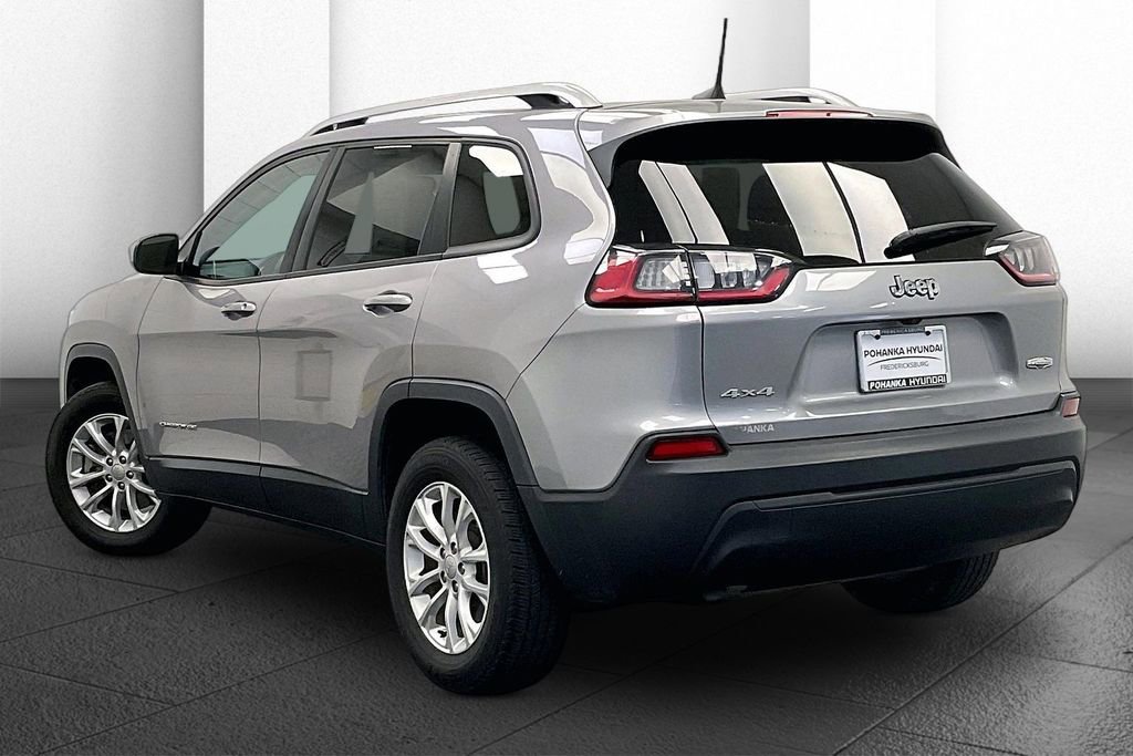 Used 2020 Jeep Cherokee Latitude w/ Cold Weather Group image 8