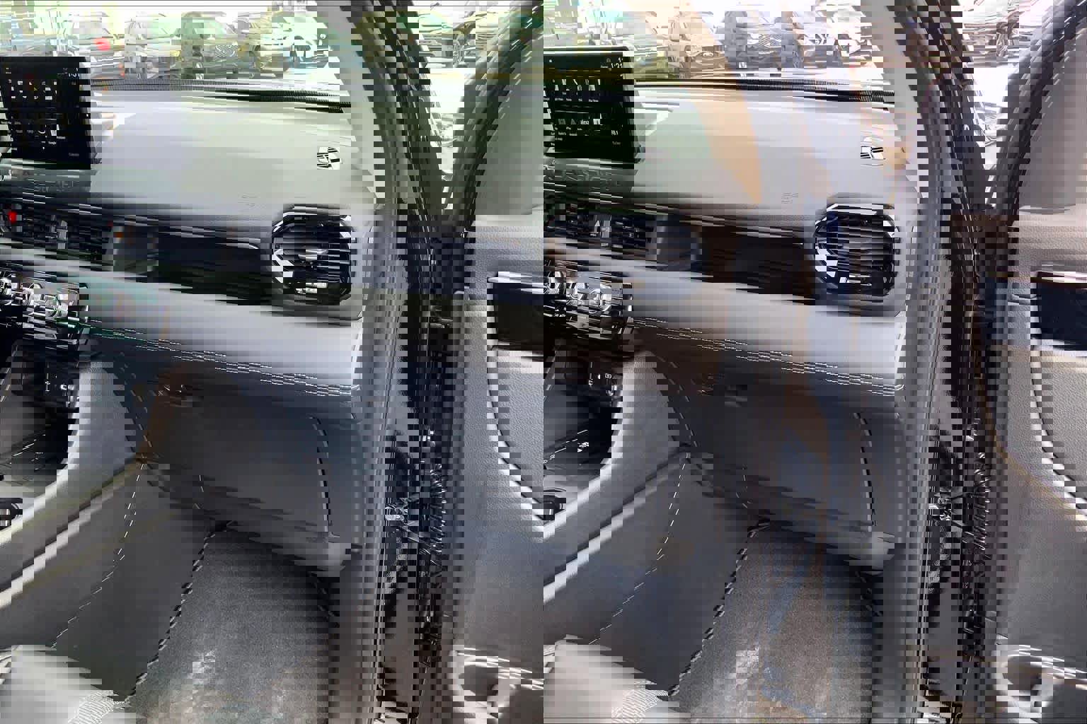 Certified 2026 Honda Passport RTL image 18