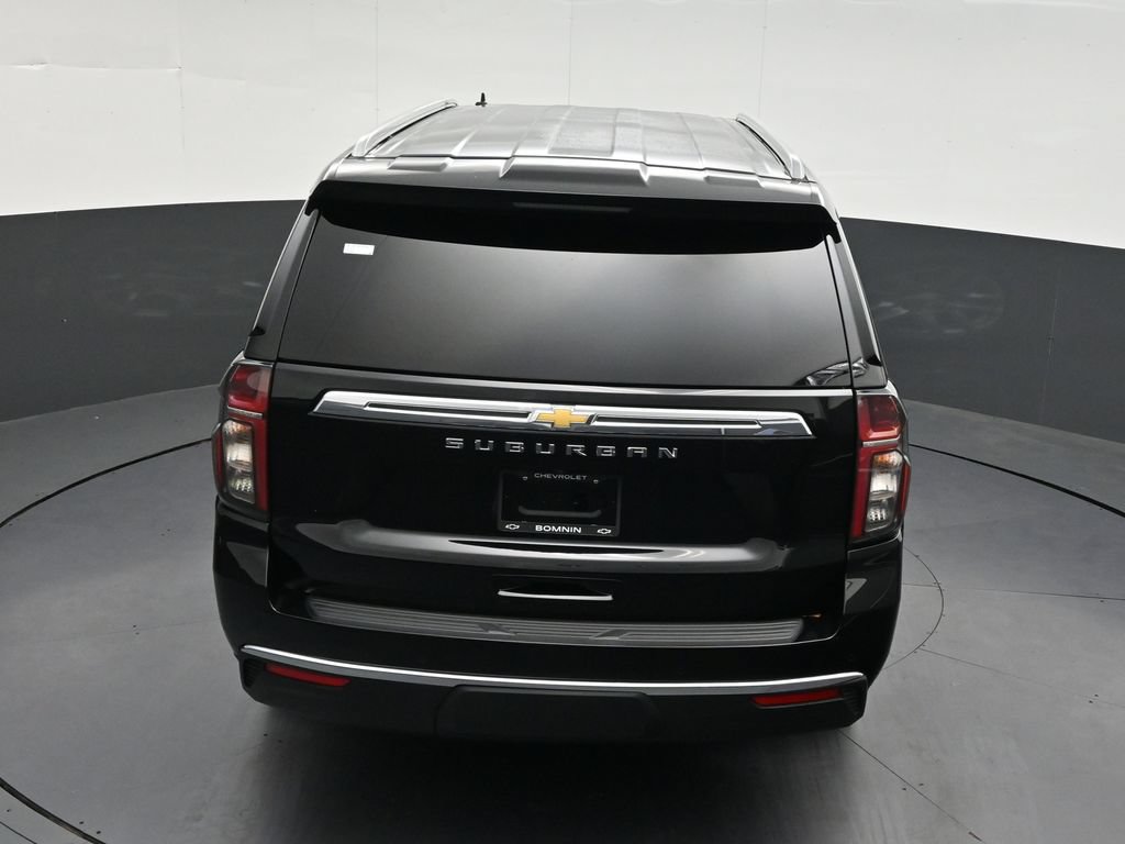 Used 2024 Chevrolet Suburban LS RWD image 19