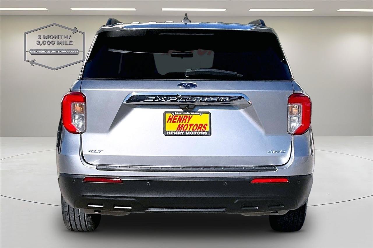 Used 2021 Ford Explorer XLT AWD/4WD image 5
