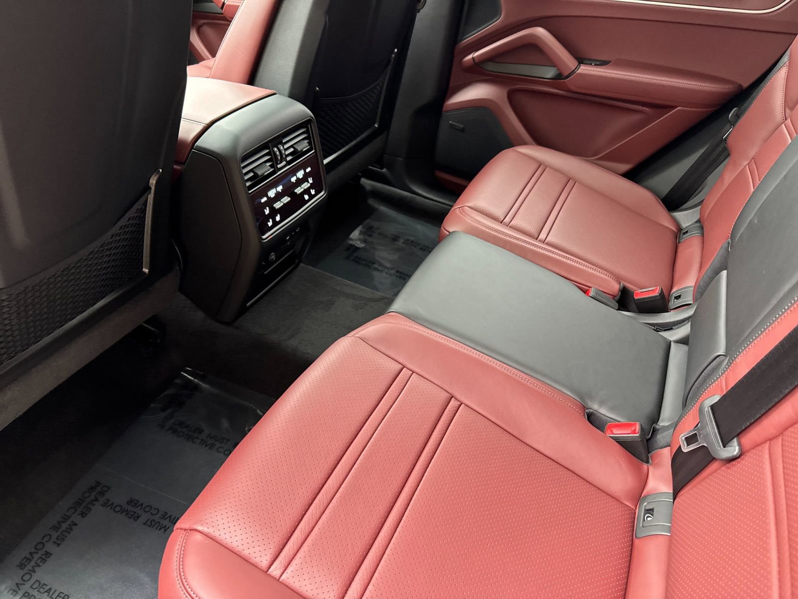 New 2026 Porsche Cayenne S image 14