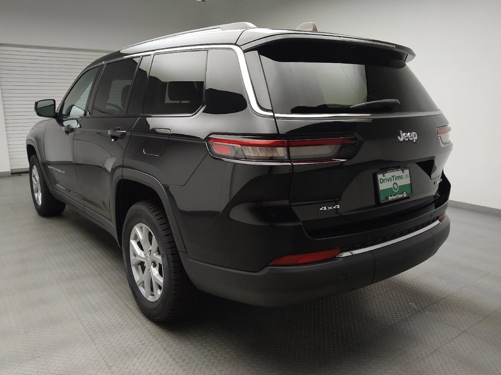 Used 2023 Jeep Grand Cherokee L Limited AWD/4WD image 5