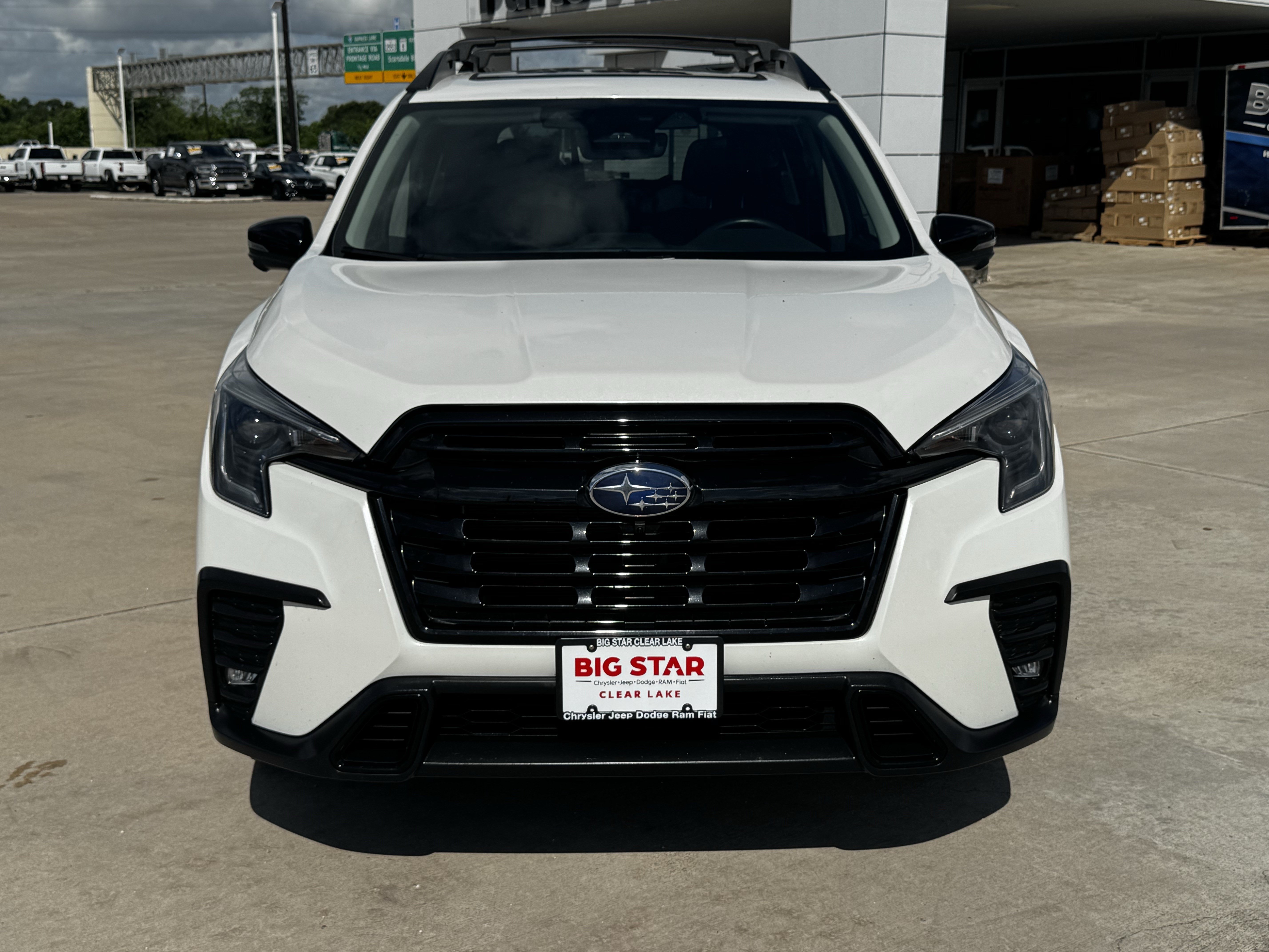 Used 2023 Subaru Ascent Onyx Edition Limited AWD/4WD image 3