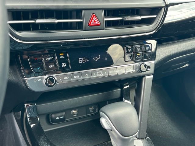 Certified 2025 Kia Seltos S FWD image 20