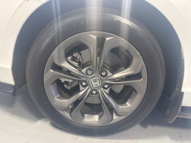 Used 2023 Honda Accord EX-L image 12