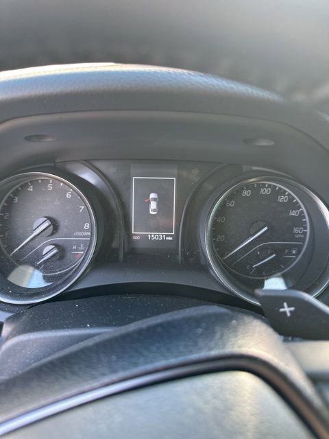 Used 2023 Toyota Camry SE image 11