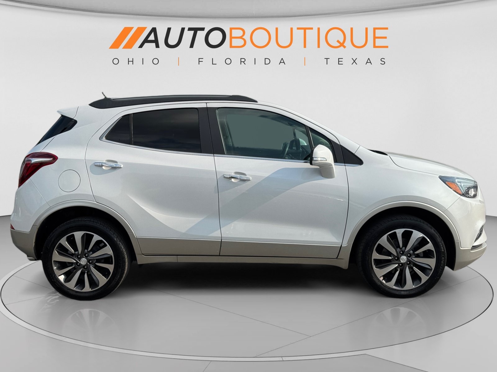 Used 2018 Buick Encore Essence AWD/4WD image 7