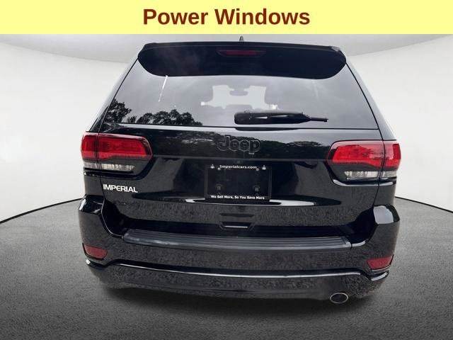 Used 2018 Jeep Grand Cherokee Altitude AWD/4WD image 11