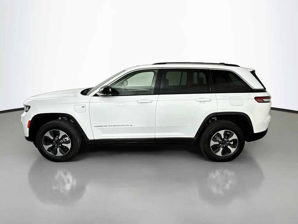 Used 2022 Jeep Grand Cherokee Limited 4xe AWD/4WD image 4