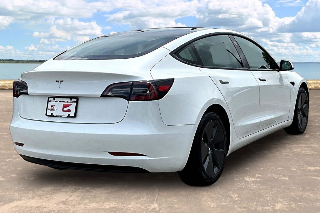 Used 2023 Tesla Model 3 Standard Range RWD image 4