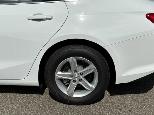 New 2025 Chevrolet Malibu LS w/ Driver Confidence Package image 23