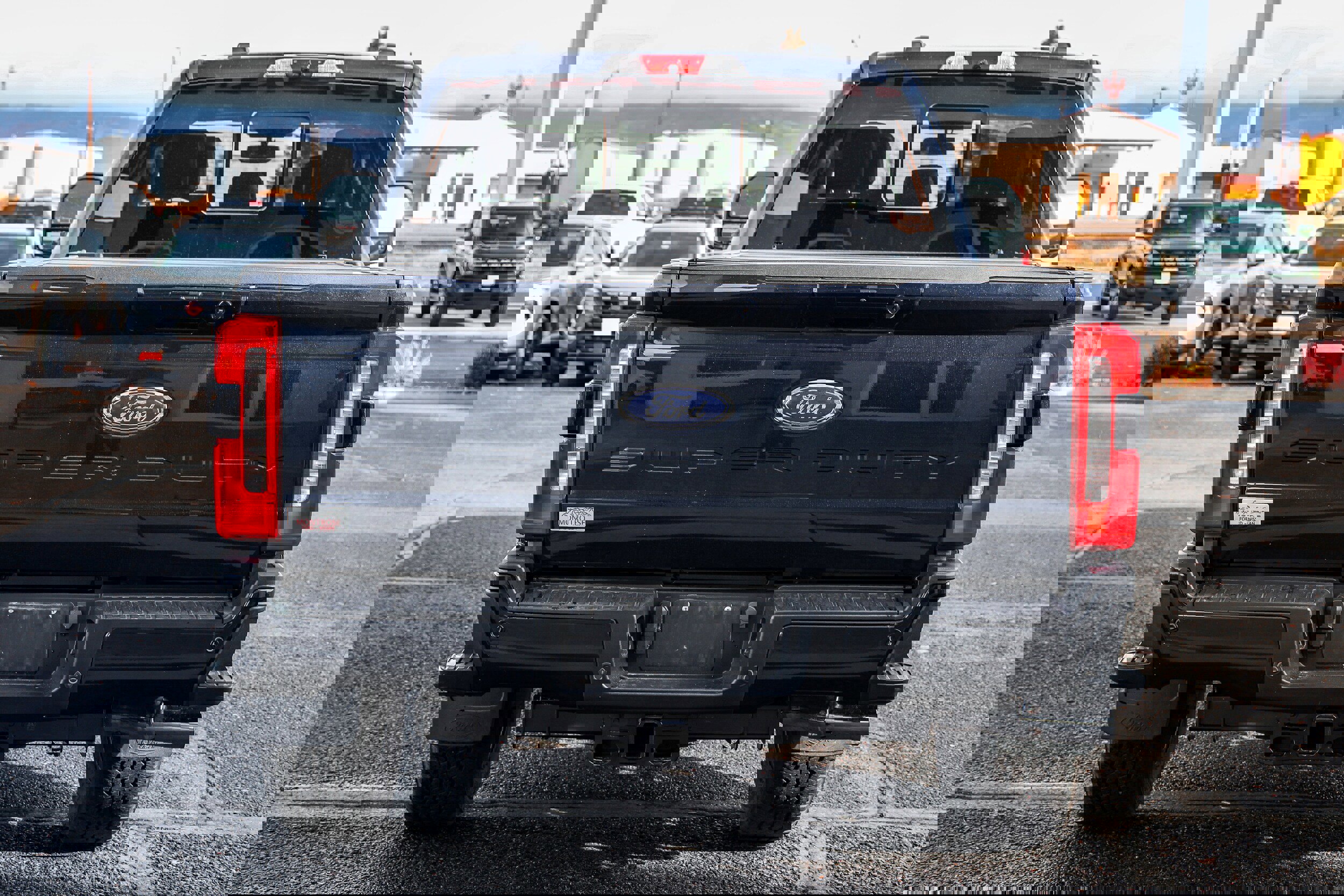 Used 2024 Ford F250 Lariat w/ Lariat Ultimate Package image 5