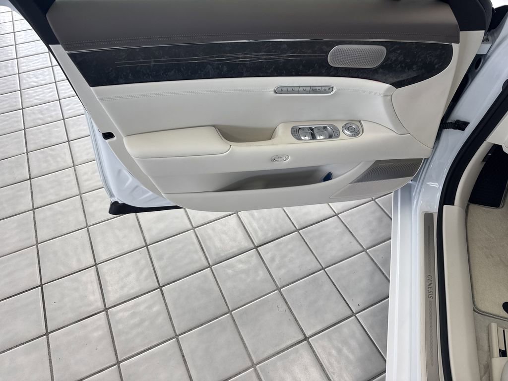 New 2026 Genesis G90 3.5T image 10