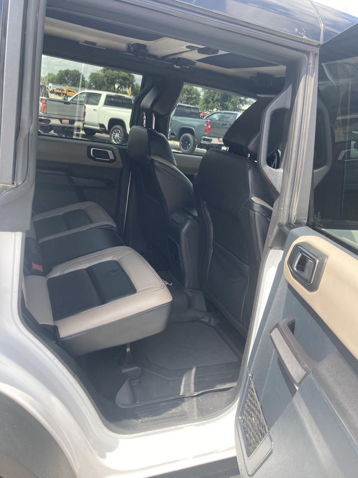 Used 2024 Ford Bronco Wildtrak AWD/4WD image 23