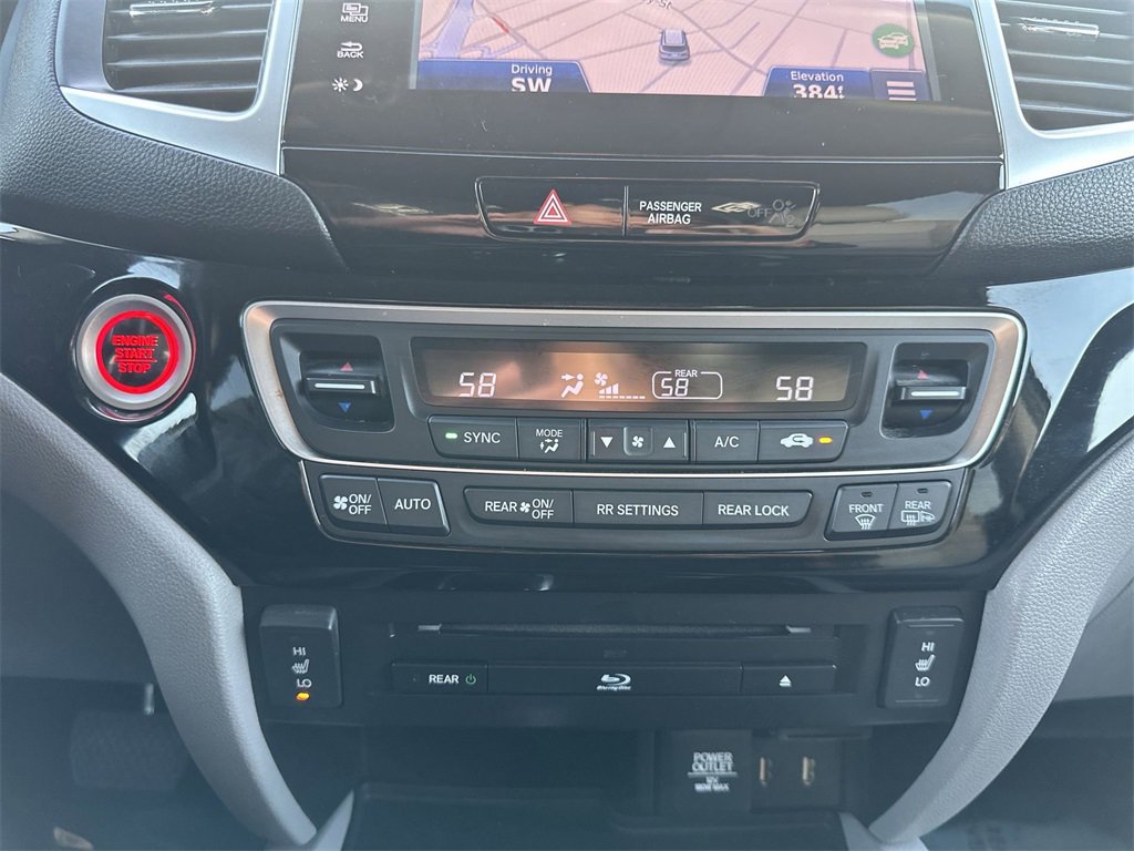 Used 2018 Honda Pilot Touring image 27