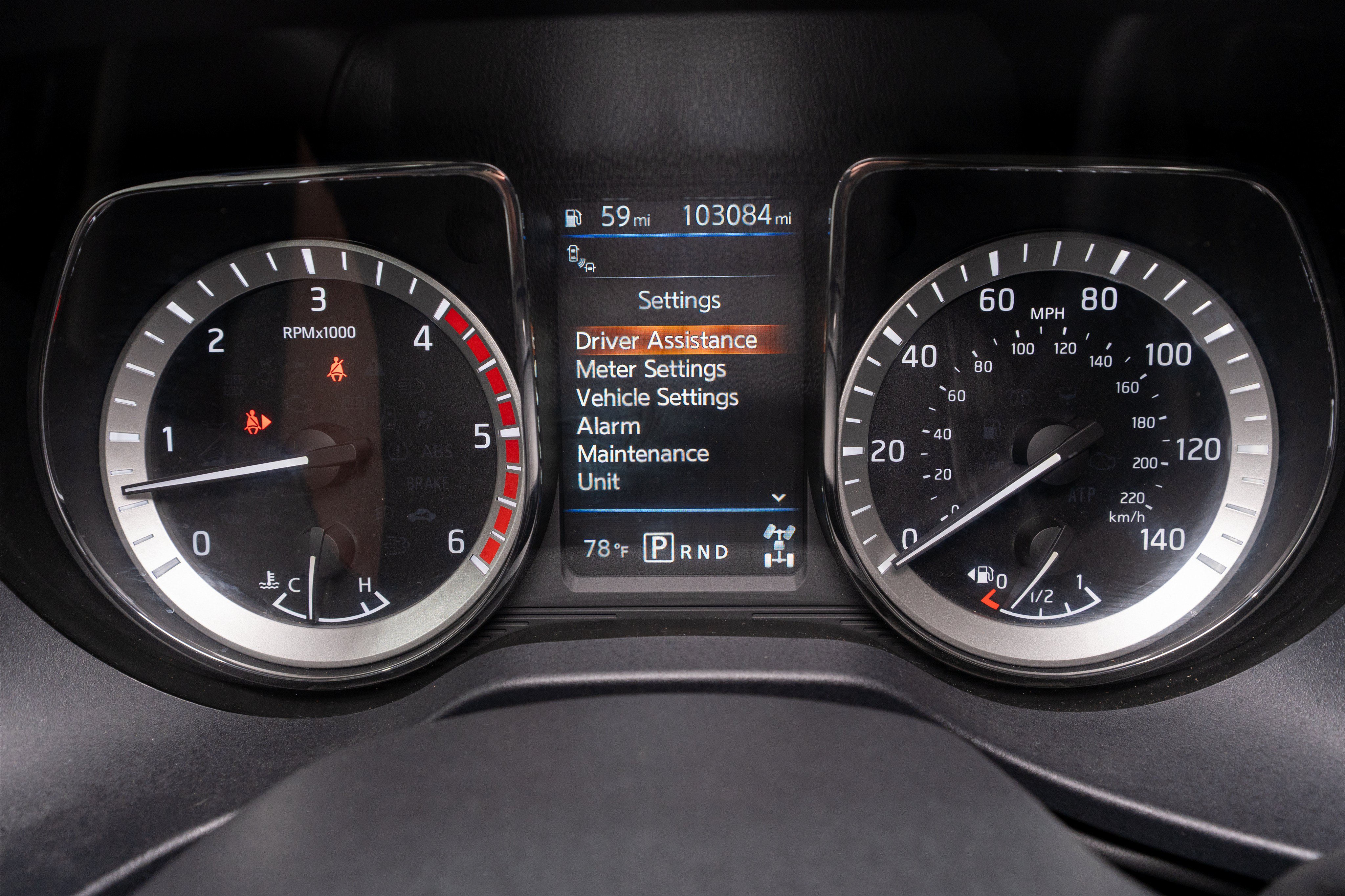 Used 2019 Nissan Titan PRO-4X w/ Pro-4x Convenience Package AWD/4WD image 28