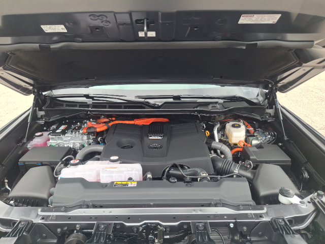 New 2026 Toyota Tundra Capstone AWD/4WD image 33