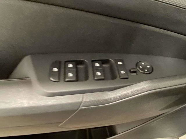 Used 2023 Kia Sportage LX image 13