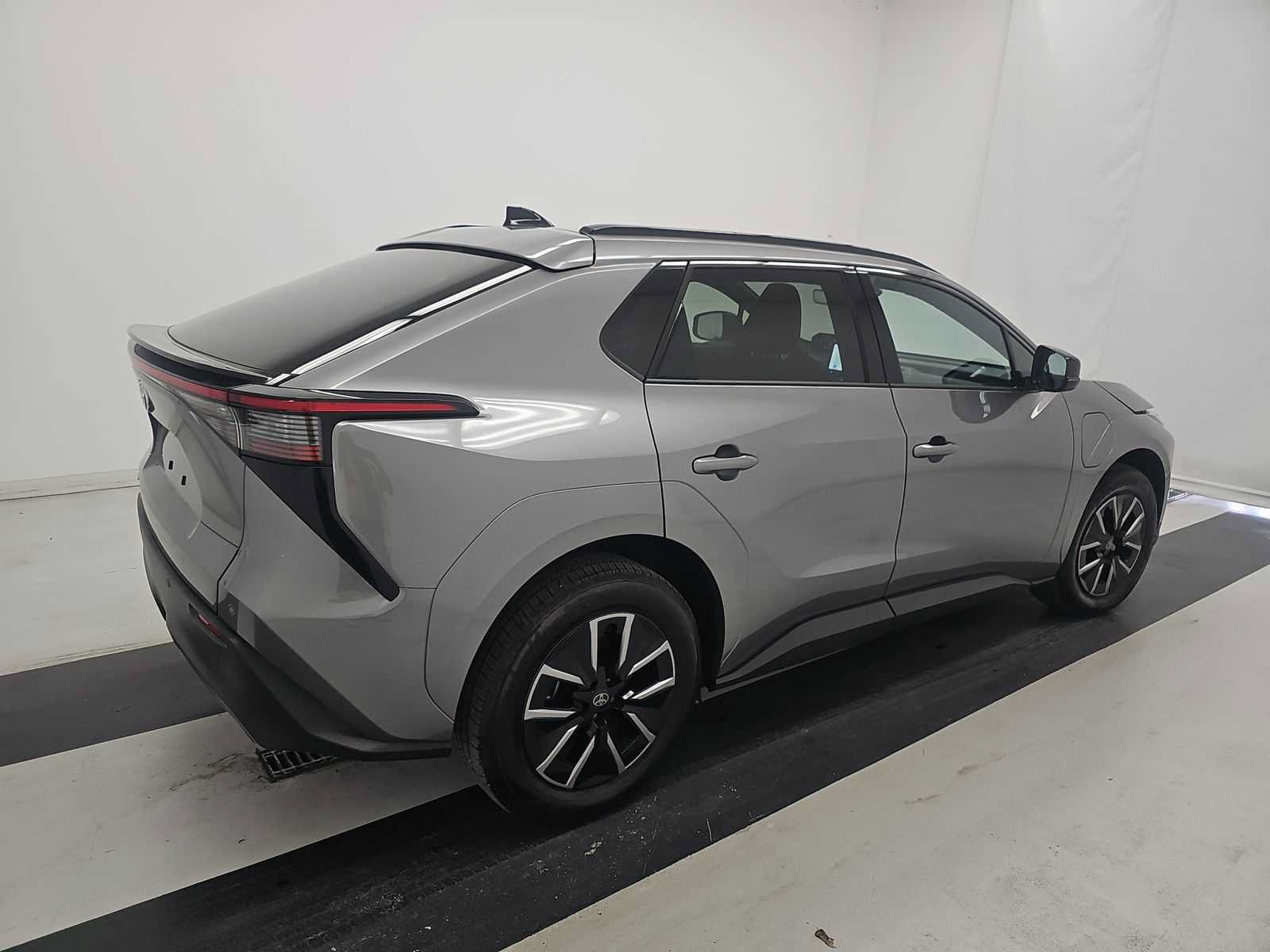 Used 2026 Toyota bZ FWD image 9