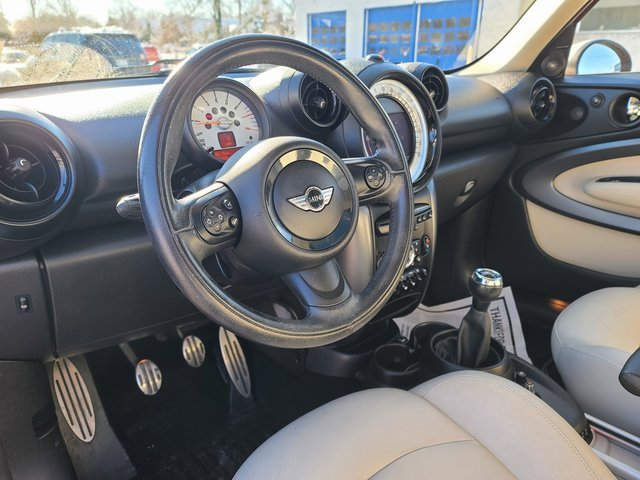 Used 2013 MINI Cooper Paceman S image 9