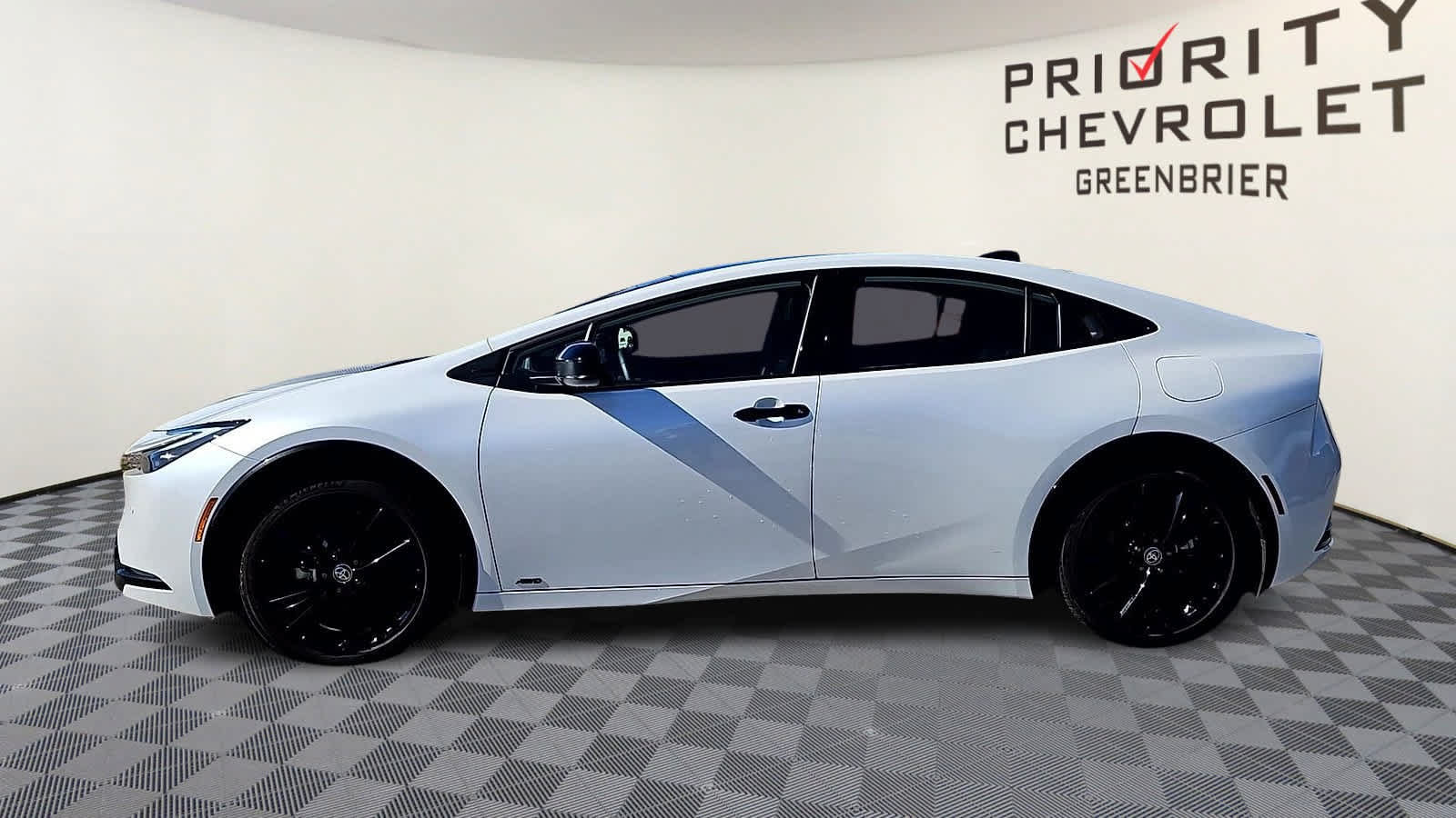 Used 2026 Toyota Prius AWD image 5