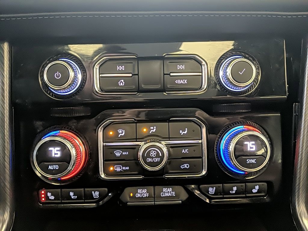 Used 2023 GMC Yukon Denali Ultimate image 27