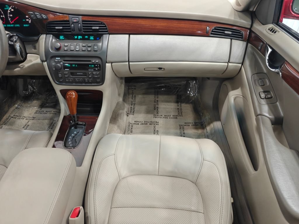 Used 2003 Cadillac De Ville DTS w/ Premium Luxury Package FWD image 23