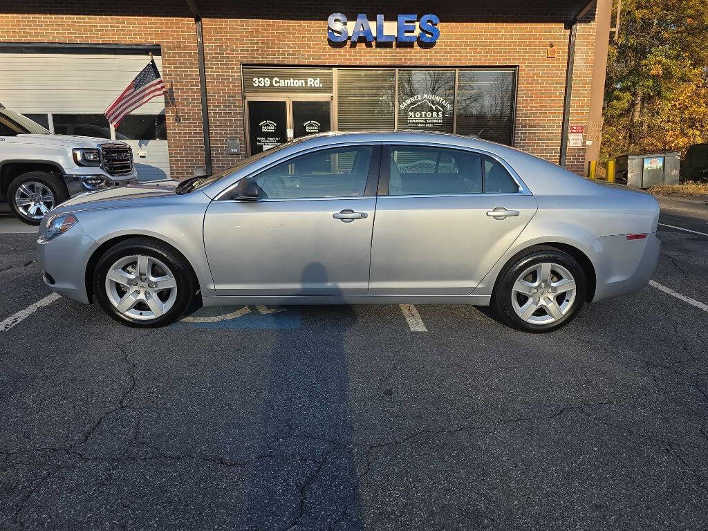Used 2011 Chevrolet Malibu LS image 2