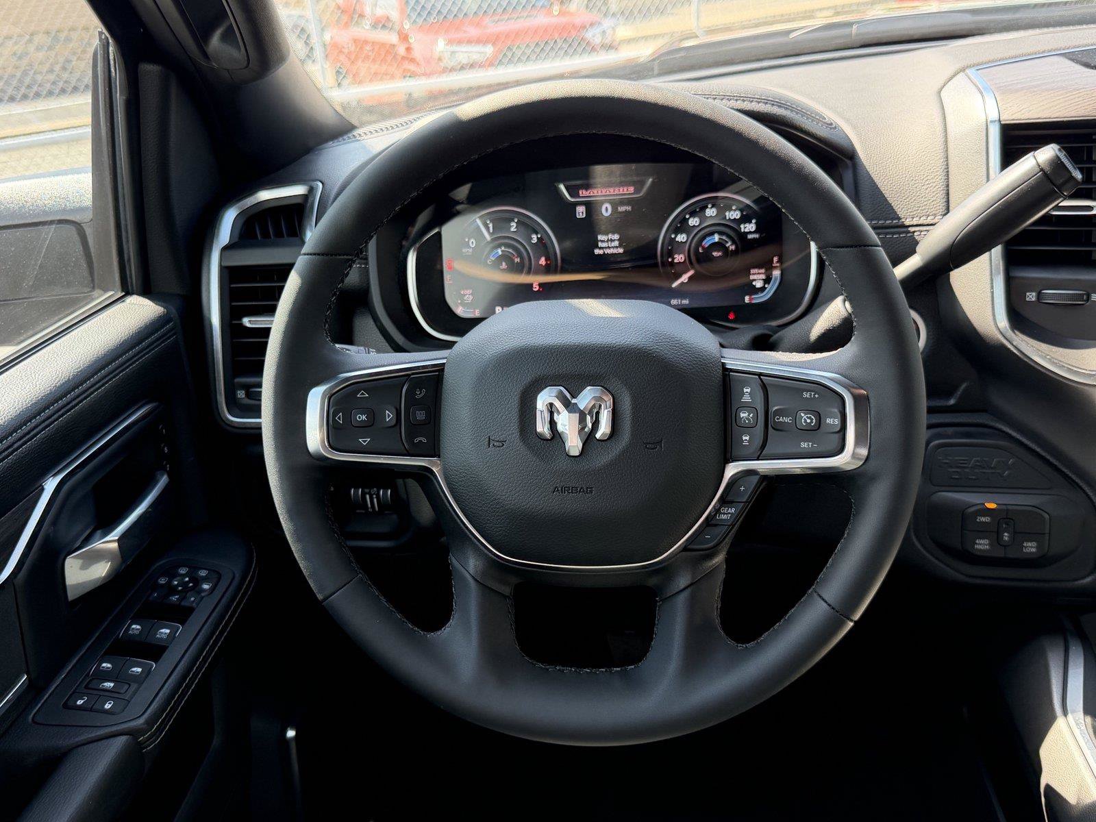 Used 2025 RAM 2500 Laramie AWD/4WD image 19