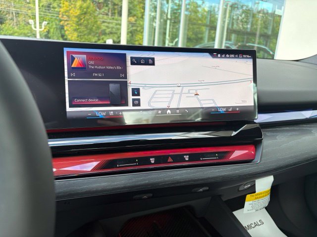 New 2027 BMW i5 xDrive40 w/ M Sport Package AWD/4WD image 15