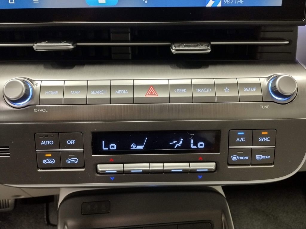 New 2026 Hyundai Kona SEL Premium image 29