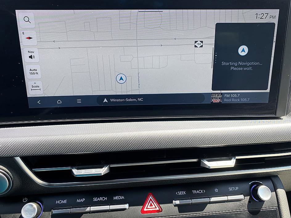 Used 2024 Hyundai Sonata SEL w/ Convenience Package image 16