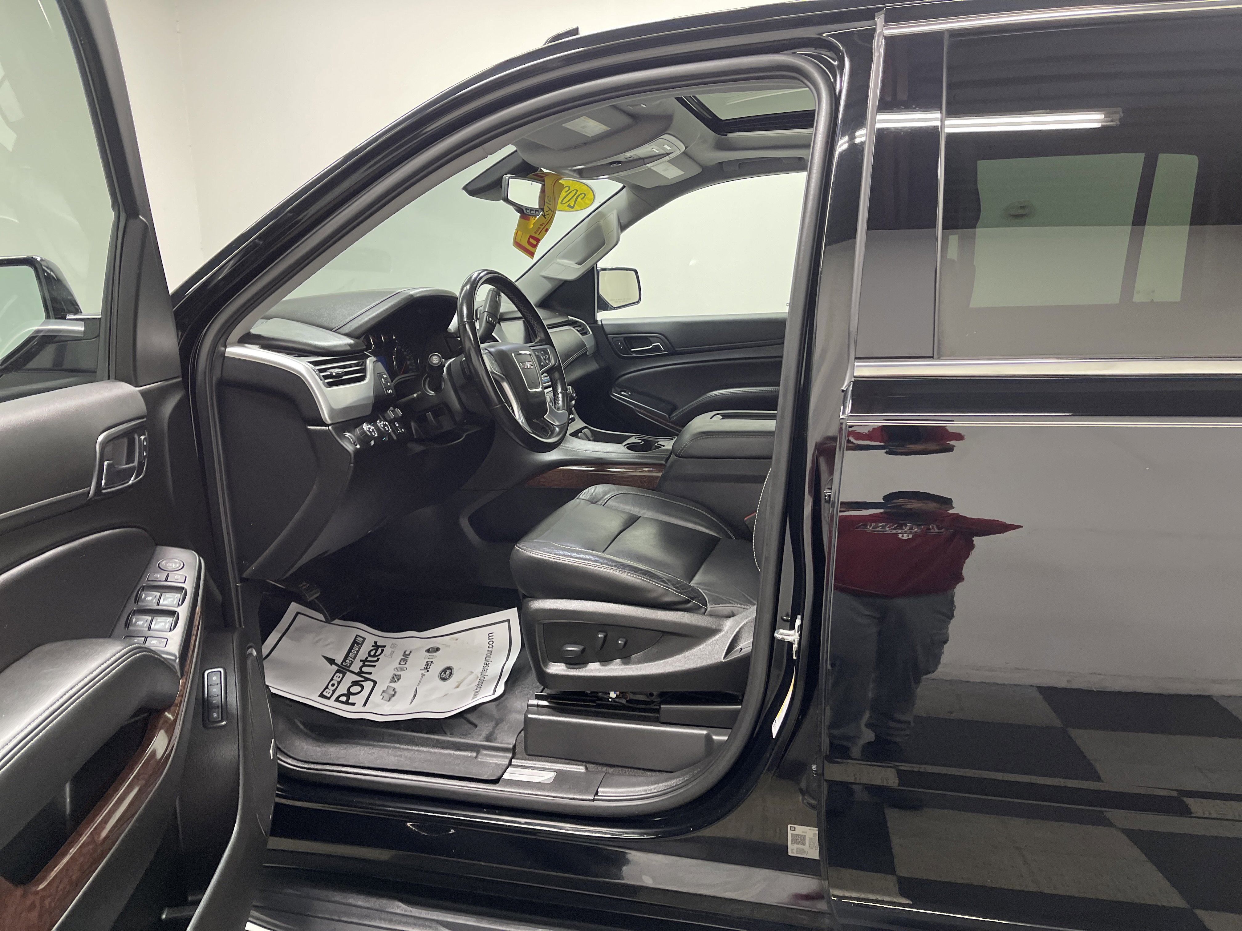 Used 2020 GMC Yukon XL SLT AWD/4WD image 9