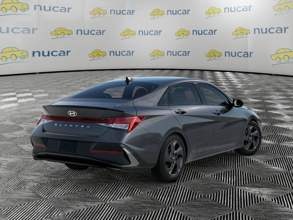 New 2026 Hyundai Elantra Sport FWD image 4