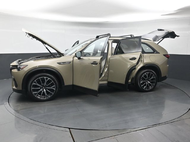 Certified 2025 MAZDA CX-70 Plug-In Hybrid w/ Premium Pkg AWD/4WD image 45