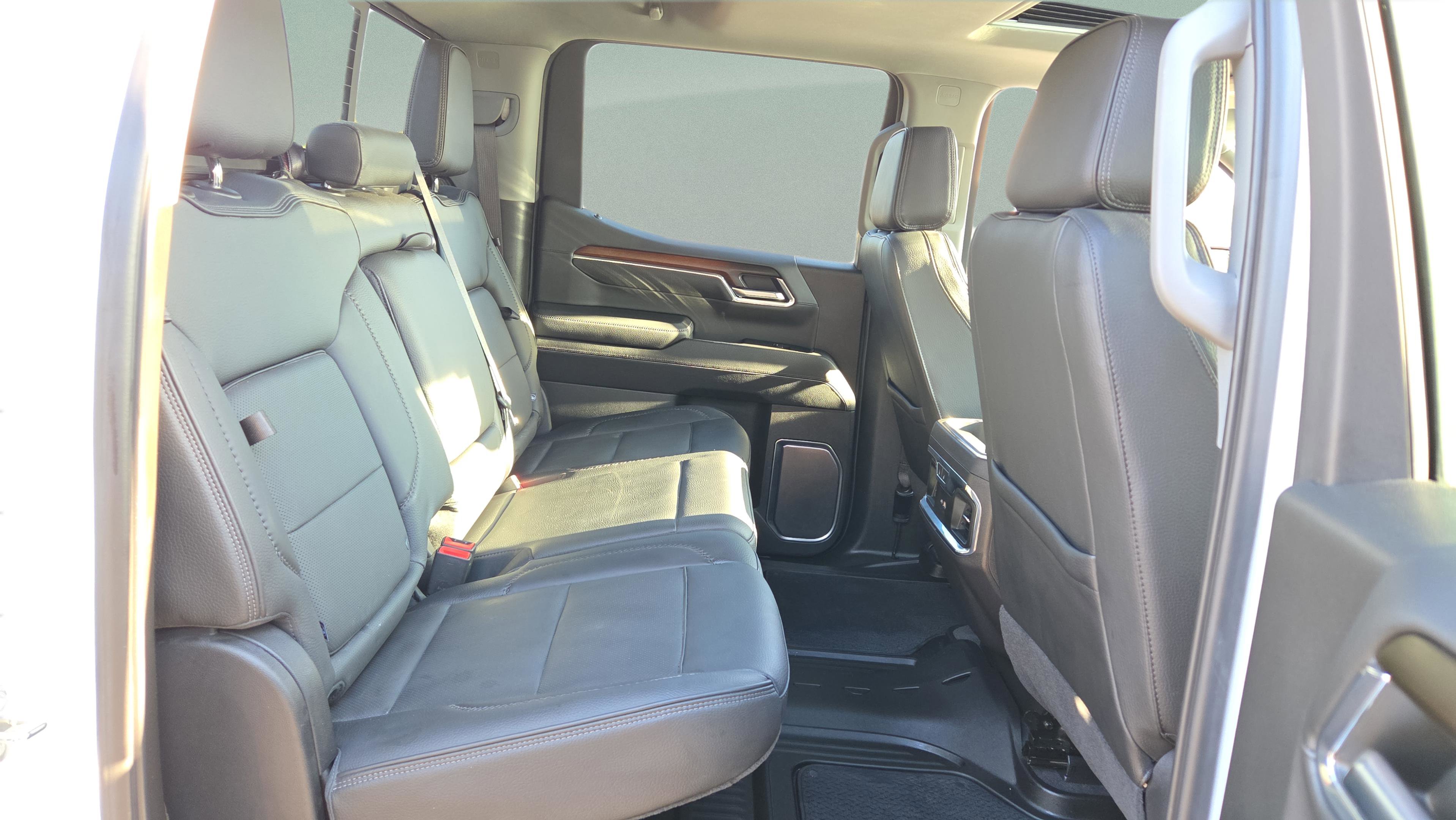 Certified 2024 GMC Sierra 1500 Denali w/ Denali Reserve Package AWD/4WD image 17