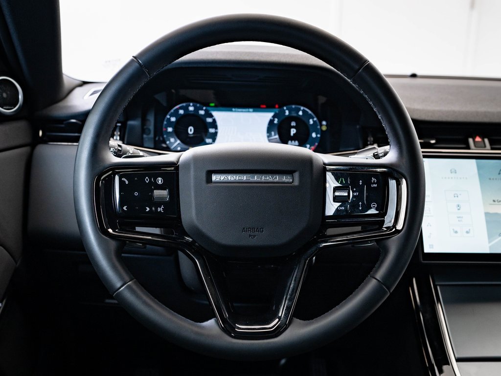 Used 2024 Land Rover Range Rover Evoque S image 39